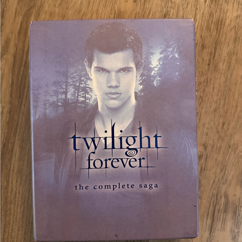 Twilight Forever Complete Saga Box Set